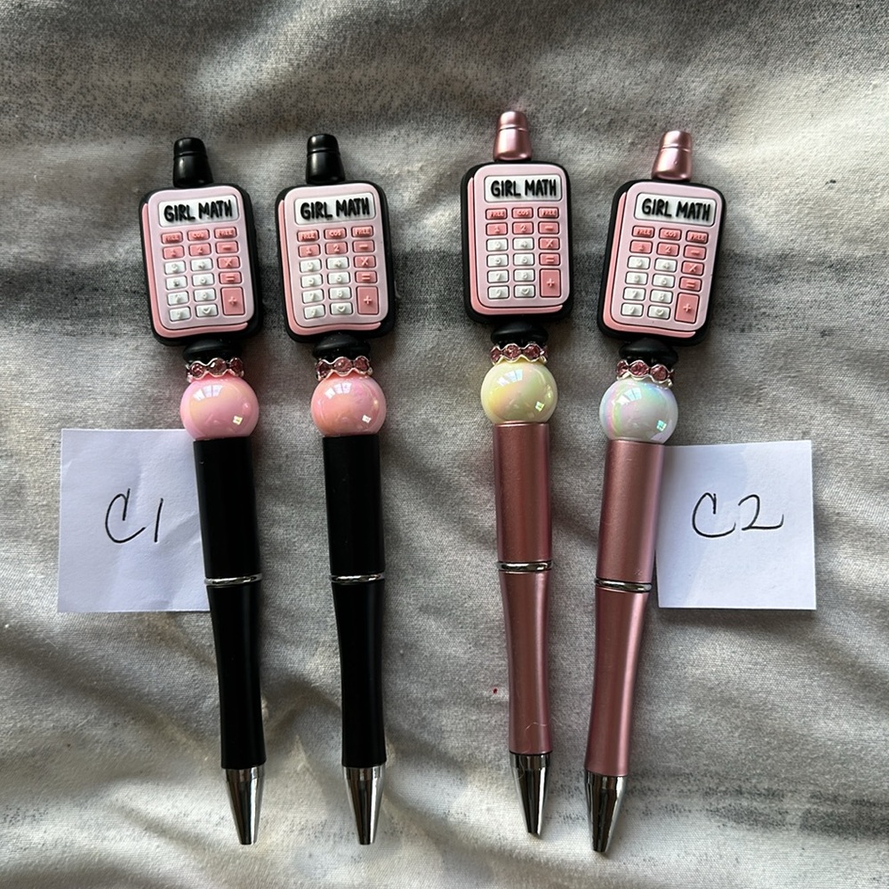 Pick one! Beaded pen with black ink & refill - Picture 5 of 10